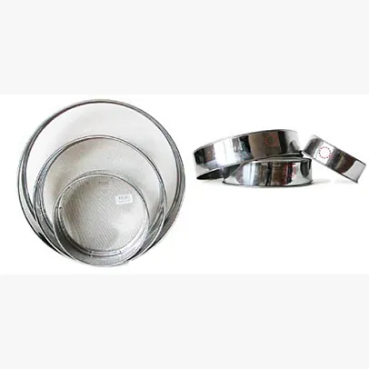 STRAINER (L) 28CM